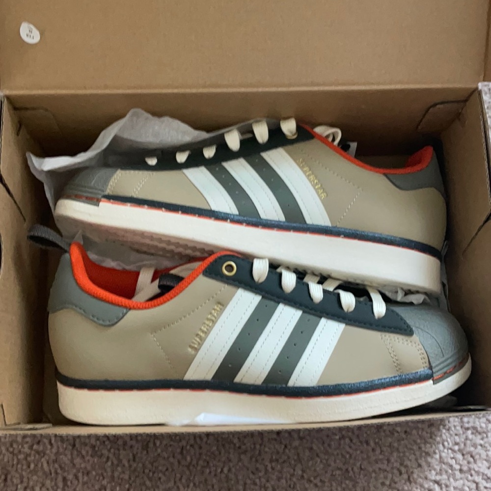 SUPERSTAR GEN 2020 CLR 101 SHOES SIZE 7